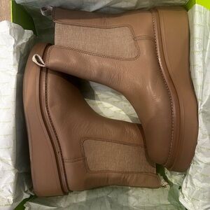 Sam Edelman
Mid Calf Chelsea Boots